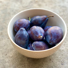 Load image into Gallery viewer, Blue Plums (Warner&#39;s Farm)
